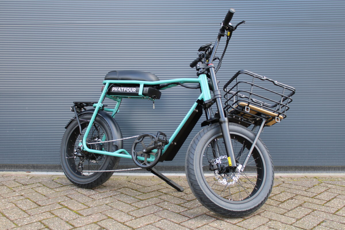Phatfour FLS+ Ocean Green (zithoogte 83cm) + veel accessoires | Demo met een kilometerstand van 49